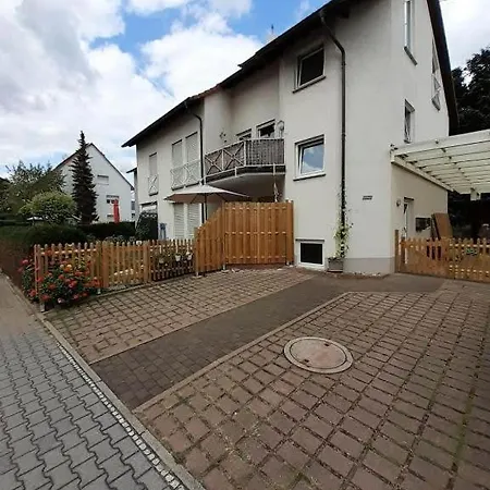 Apartment Frei 4 *